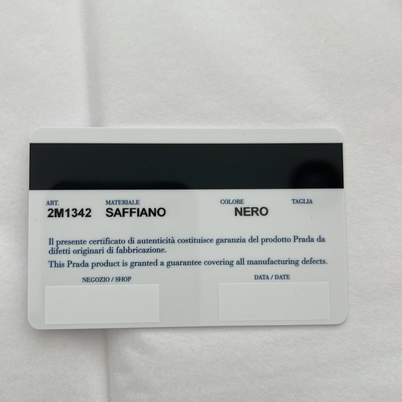 PRADA black Saffiano Leather Bifold wallet card holder passport holder? - Picture 10 of 10